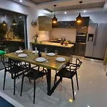Family Friendly House With A Swimming Pool - 15909 Split