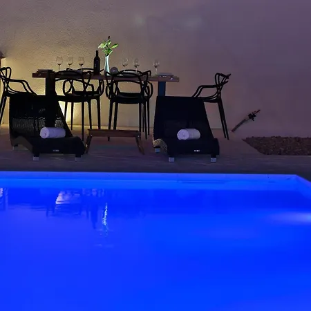Family Friendly House With A Swimming Pool - 15909 * Split